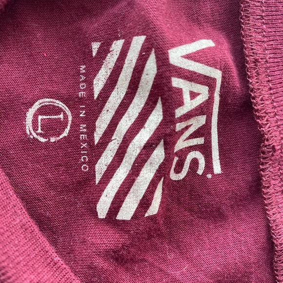 Maroon/red Vans tee, slightly worn (lowest price) - Picture 3 of 3